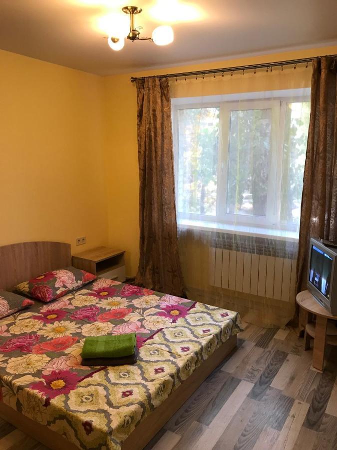 Appartement Киев Сдам Посуточно Ул Доброхотова 28 Daily Rent Kyiv St Dobrokhotova 28 Extérieur photo