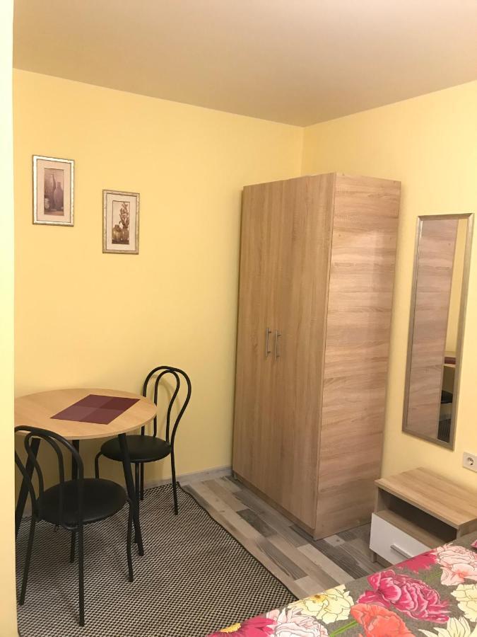 Appartement Киев Сдам Посуточно Ул Доброхотова 28 Daily Rent Kyiv St Dobrokhotova 28 Extérieur photo
