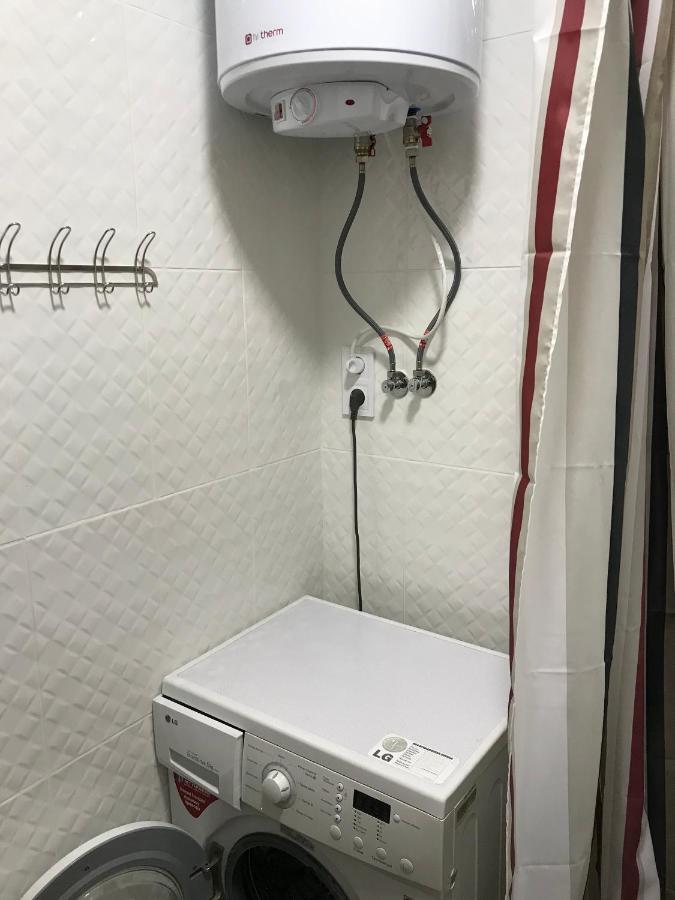 Appartement Киев Сдам Посуточно Ул Доброхотова 28 Daily Rent Kyiv St Dobrokhotova 28 Extérieur photo